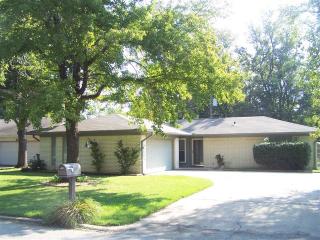 210 Wortman Pl, Claremore, OK 74017-3415
