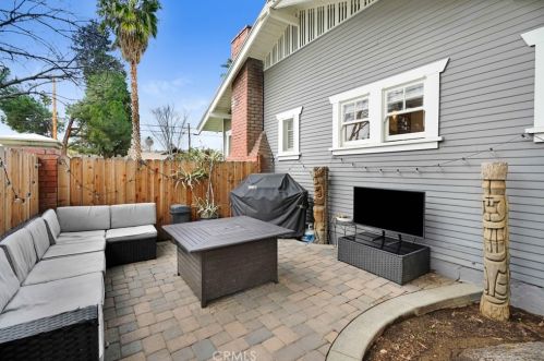 3592 Locust St, Riverside CA  92501-2626 exterior