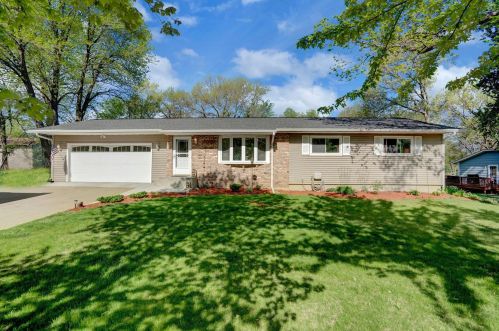 32599 Pamela Ln, Saint Joseph, MN 56374-9758
