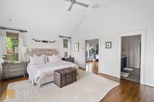 1647 Geary Dr, Atlanta GA  30309-2217 exterior