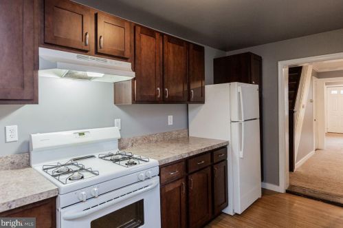 121 Vine St, Lancaster PA  17602-3517 exterior