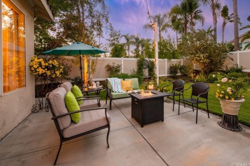 20752 Freeport Dr, Riverside CA  92508-3145 exterior