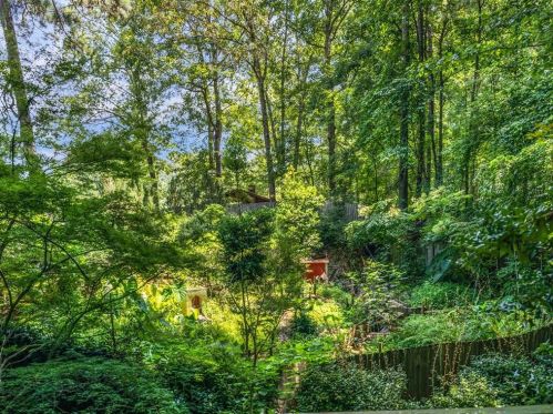 3890 Sundowner Ct, Conyers GA  30094-3870 exterior