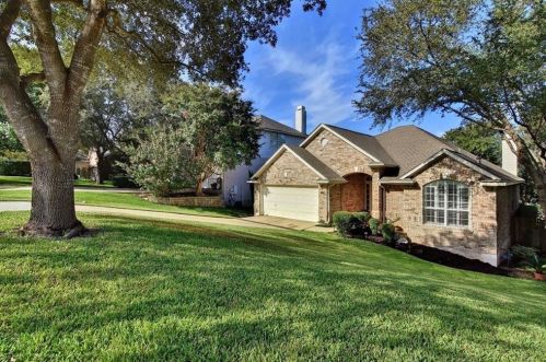 3152 Burks Ln, Austin TX  78732-2160 exterior