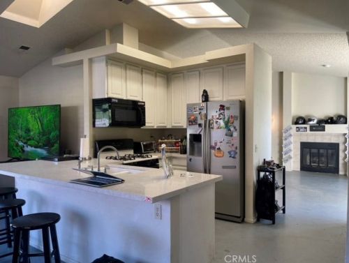 39120 Rising Hill Dr, Temecula, CA 92591-4507