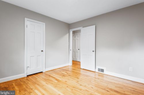 305 Melbourne Ave, Silver Spring MD 20901-2818 exterior