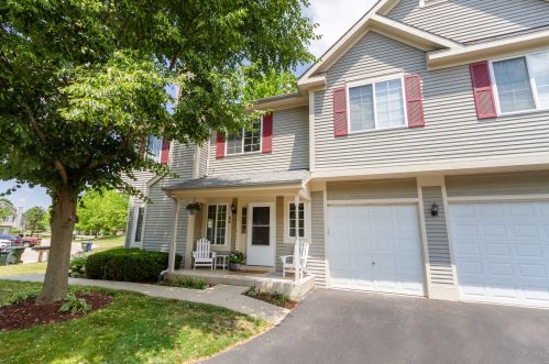 5 Windsor Cir, South Elgin, IL 60177-3501