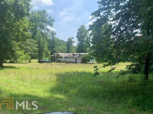 119 Willow Dr, Mayfield, GA 31087-6613