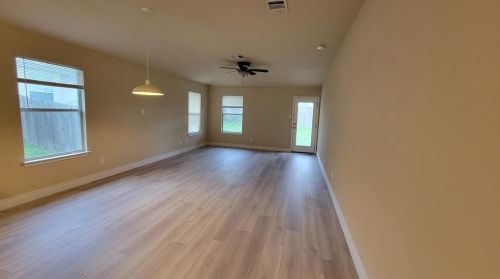 339 Marquitos Dr, Uhland TX  78640-5797 exterior