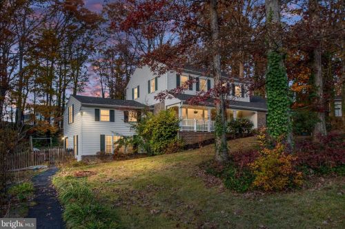 6 Woodberry Ct, Fredericksburg, VA 22405-1950
