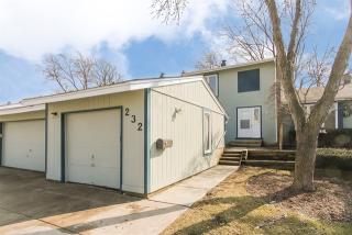 232 Applewood Ln, Hanover Park, IL 60108-2161