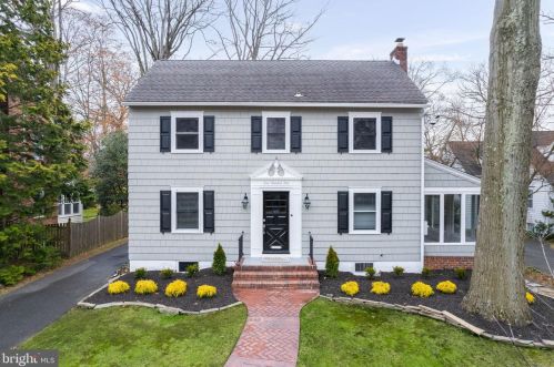 450 Elm Ave, Tavistock NJ  08033-2645 exterior