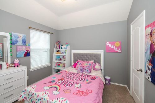 5302 Jay Thrush Dr, Richmond TX 77407-4011 exterior