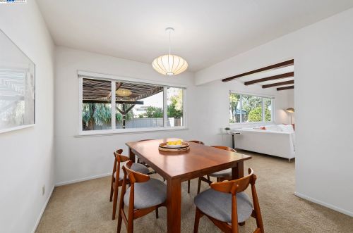 622 Escondido Cir, Livermore, CA 94550-5206