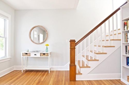 5 Alden Ave, Norwalk CT  06855-2501 exterior