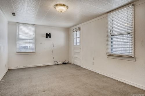 6080 Oneida St, Denver, CO 80022-3559