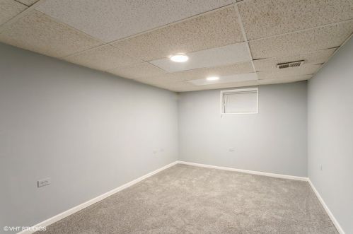 246 Monroe Rd, Lemont IL  60440-2067 exterior