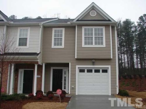 200 Anterbury Dr, Apex, NC 27502-4710