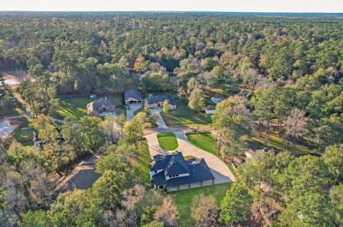 15475 Conroe Dr, Conroe TX  77384-3419 exterior