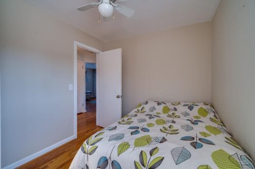 3937 Fordham Pl, Cincinnati OH 45213-2326 exterior