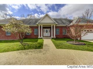 2032 Laurel St, Springfield IL  62704-3247 exterior