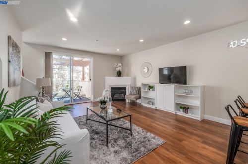 4179 Clarinbridge Cir, Pleasanton, CA 94568-7211
