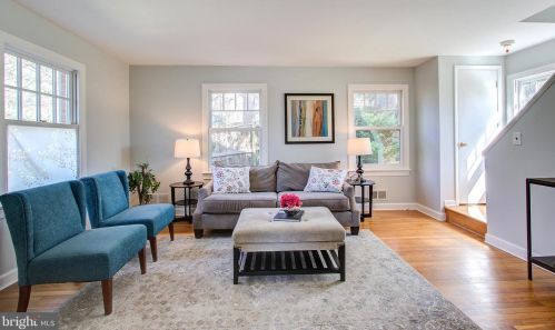 24 Pine Ave, Silver Spring MD 20912-4677 exterior