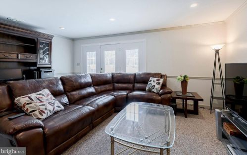 2616 Standardbred Dr, Lancaster PA  17603-4161 exterior