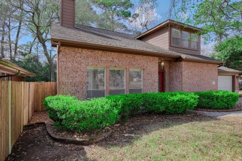 1909 Tickner St, Conroe TX  77301-1338 exterior