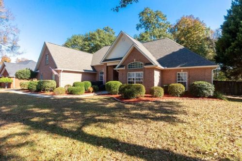 210 Knob Hill Dr, Warner Robins, GA 31088-1202