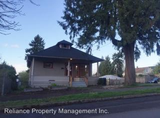 4835 Franklin St, Portland OR  97206-3129 exterior