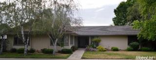 906 Kramer Dr, Lodi, CA 95242-3707