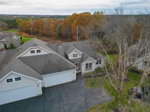 49 Grandview Dr, Westbrook, ME 04092-3682