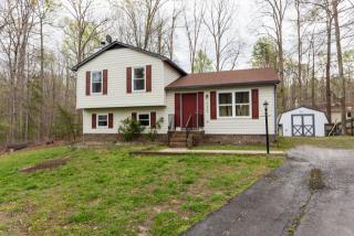 10809 Crestwood Dr, Spotsylvania, VA 22553-1604