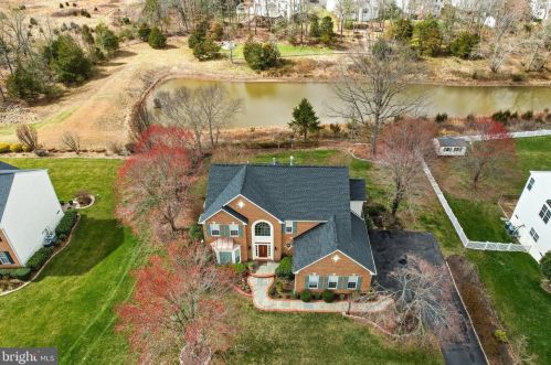 5460 Heredity Ln, Gainesville, VA 20155-1328