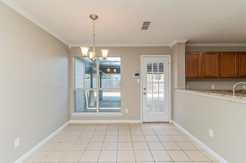 5704 Giddyup Ln, Fort Worth TX  76179-7353 exterior