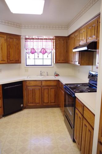 5715 Ridgerock Rd, Fort Worth TX  76132-2548 exterior