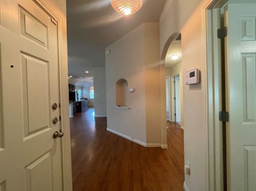 2708 Cottonwood Shores Dr, Austin TX  78725-2941 exterior