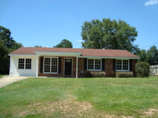 5413 Maltese Dr, Columbus, GA 31904-4940