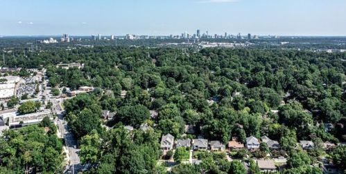 627 Hillpine Dr, Atlanta GA  30306-3222 exterior