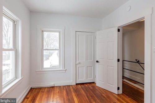 535 Strawberry St, Lancaster PA  17602-4466 exterior