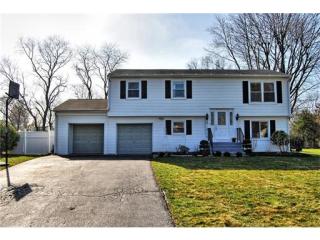 9 Linden Ln, Plainsboro, NJ 08536-2505