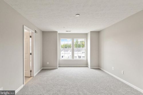 616 Snowberry Way, Aberdeen MD  21001-5605 exterior