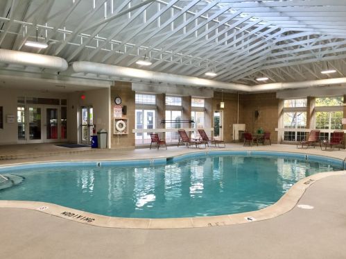 788 Gary Ave, Carol Stream IL  60188-4907 exterior