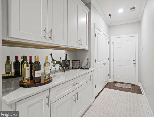 207 Beachside Cv, Locust Grove VA  22508-5365 exterior