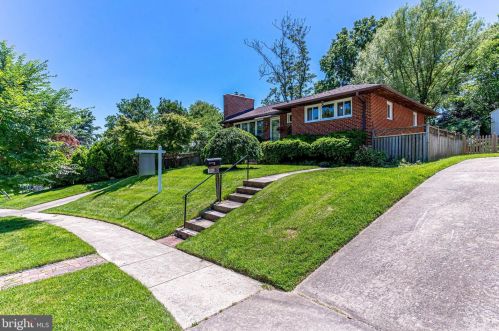 10408 Insley St, Silver Spring MD 20902-4936 exterior