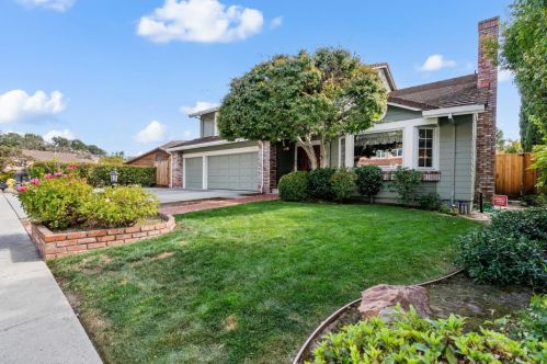 1544 Edmond Dr, San Carlos, CA 94070-4234