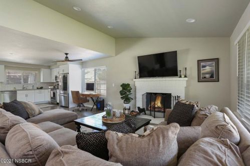 1368 Revere St, Santa Maria CA  93455-4467 exterior