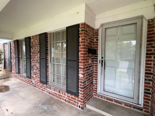 7604 Brookhollow Cv, Austin, TX 78752-2103