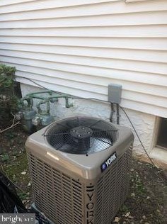 5 Alexander Ave, Camden NJ exterior